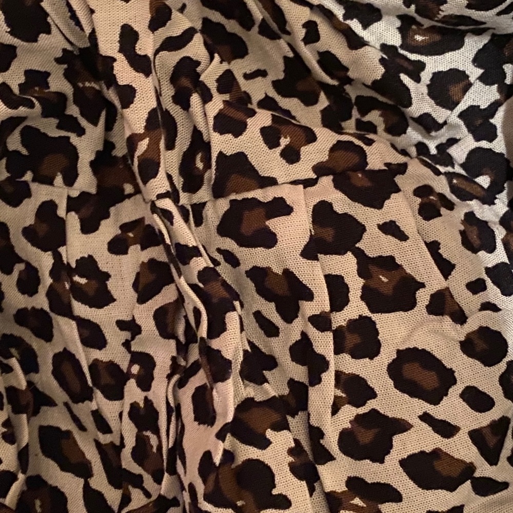 Adorable Ruffled Mini Skirt - Picture 2 of 2